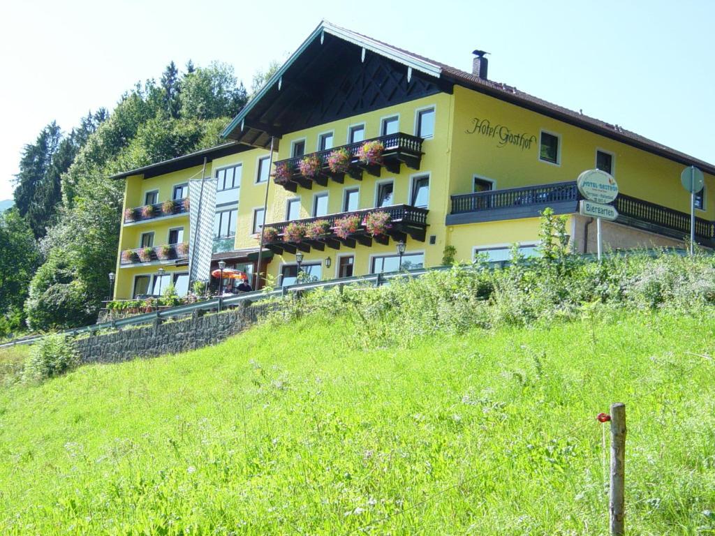 Hotel Zur Schoenen Aussicht Ubersee Exterior photo